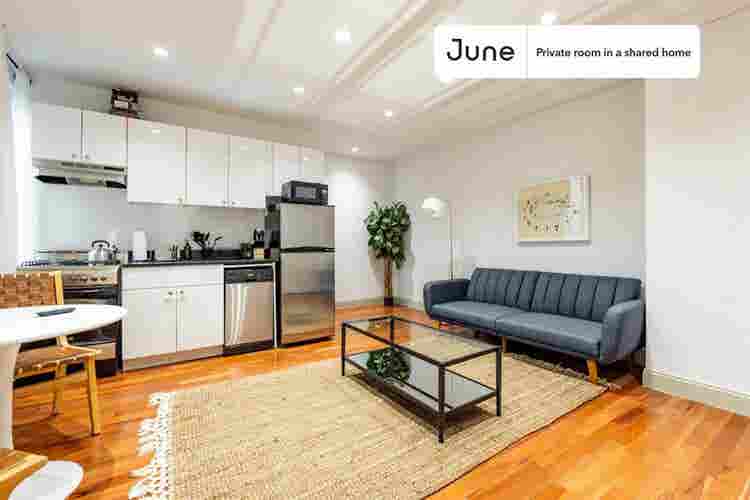2 BR in New York City