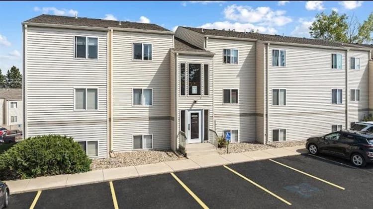 Pointe West Apartments