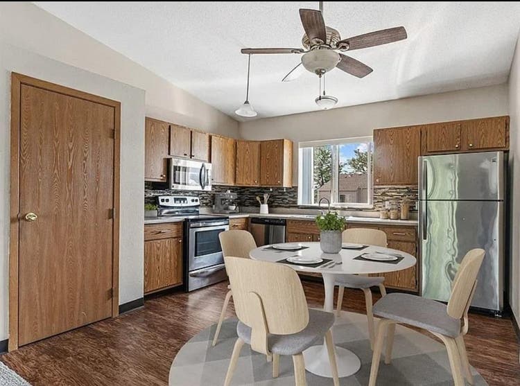 Pointe West Apartments