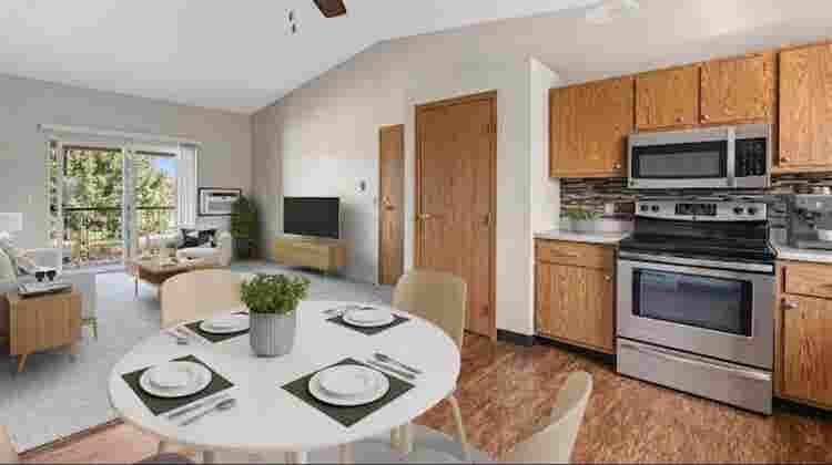 Pointe West Apartments