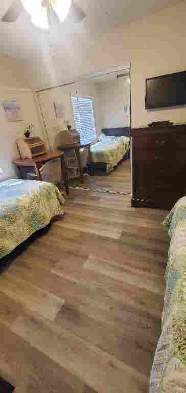 Furnished, Gated GC, Pool, Shopping