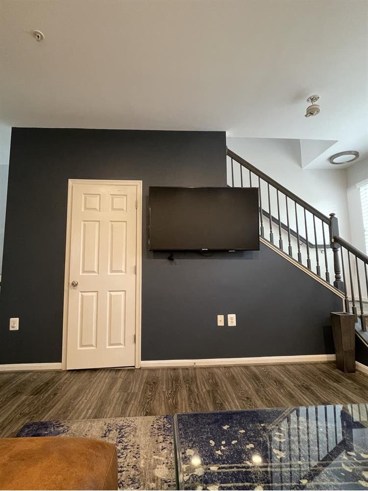 Private Bedroom Available!