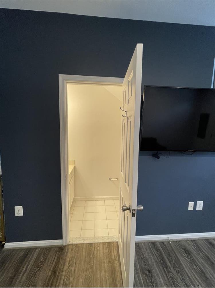 Private Bedroom Available!