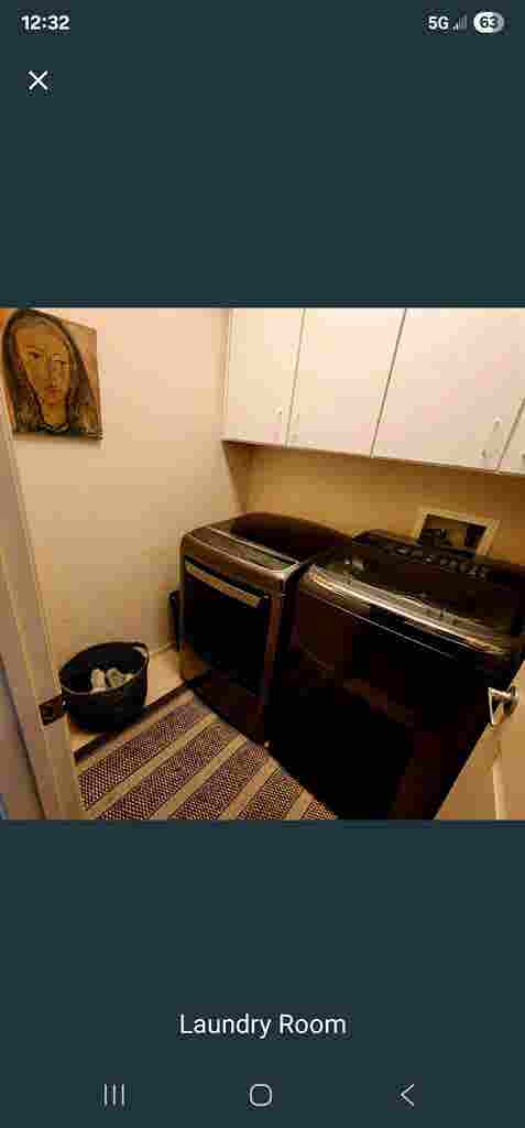 ROOM/SITTING ROOM/PRIVATE BATH/PARK