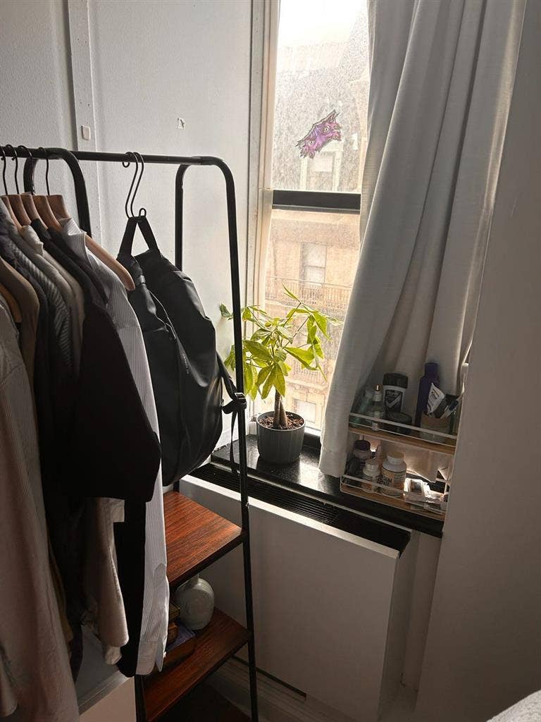 ✨Affordable Room in Midtown South✨