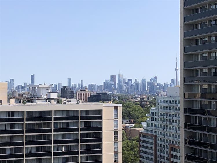 To Share: -Bath, High Park
