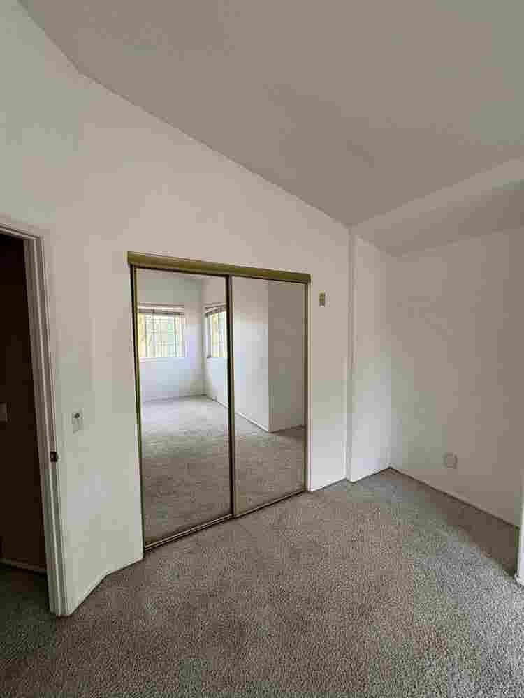 Spacious & Private Room in Murrieta
