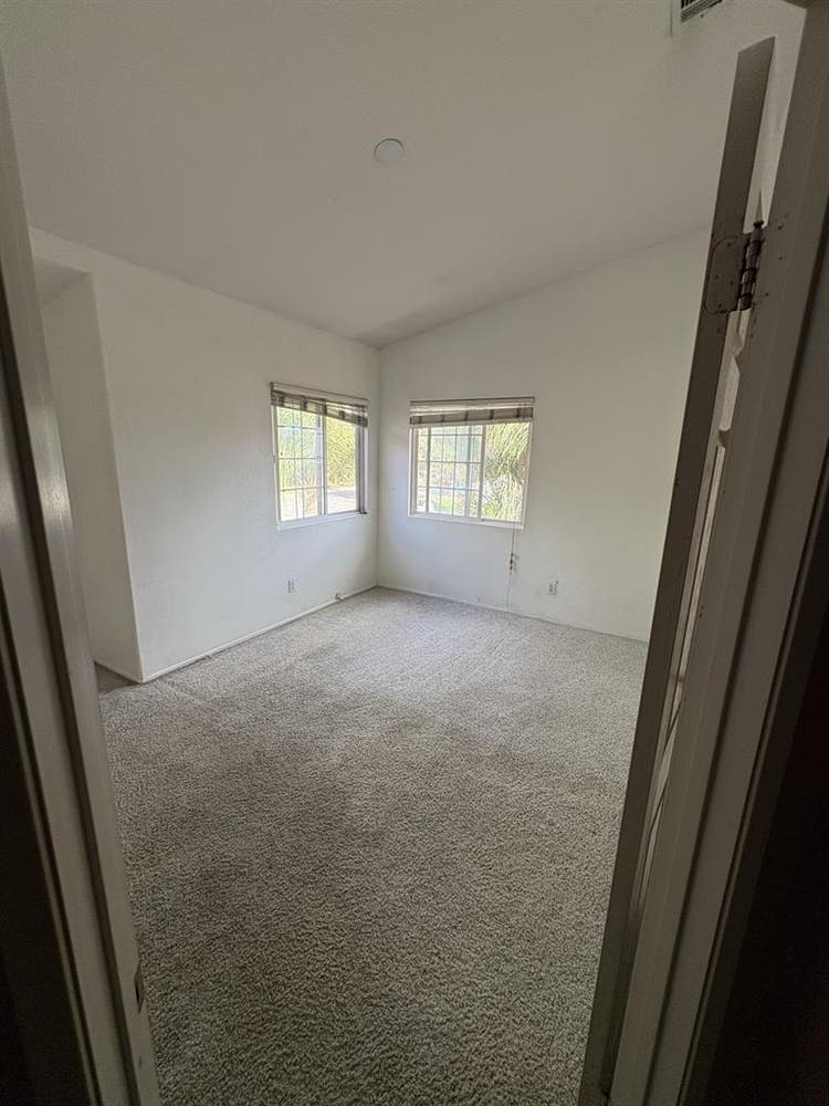 Spacious & Private Room in Murrieta