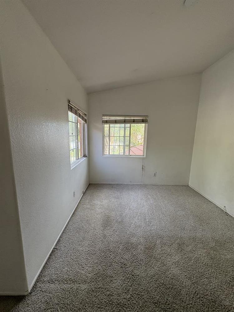 Spacious & Private Room in Murrieta