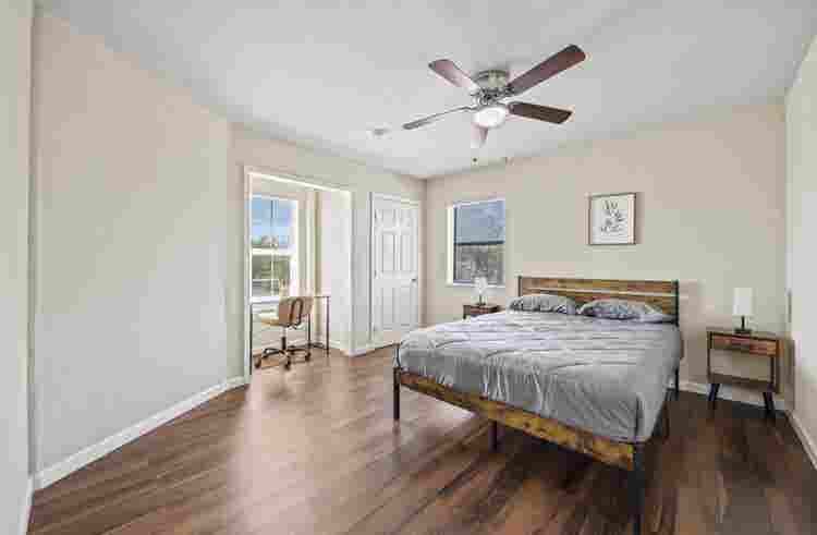 Private room for rent!