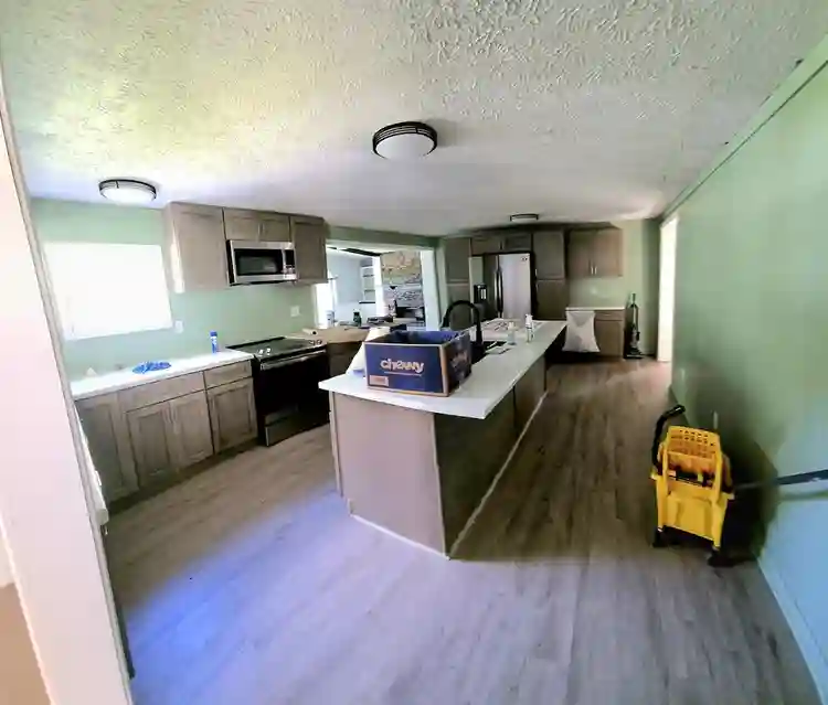 Priv rm/bath; garage; military only