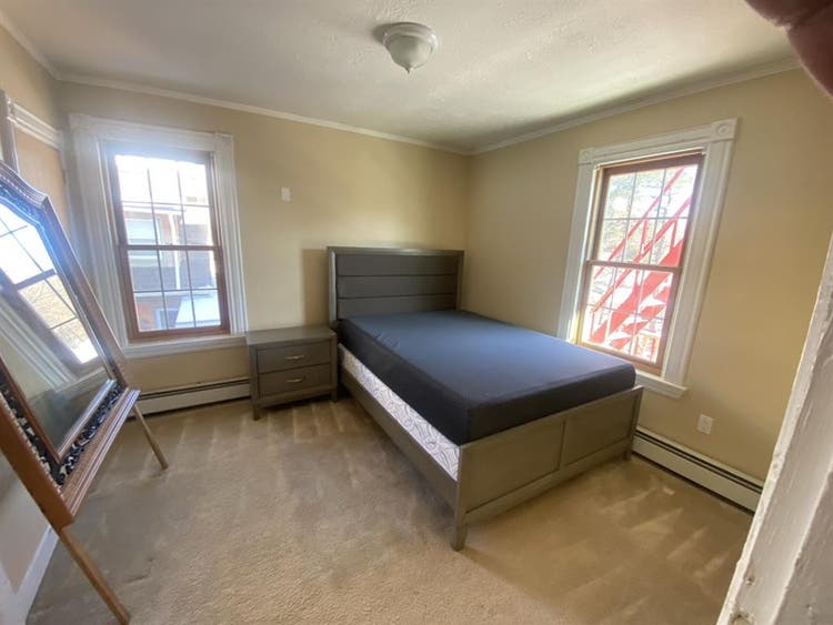 Rooms for rent