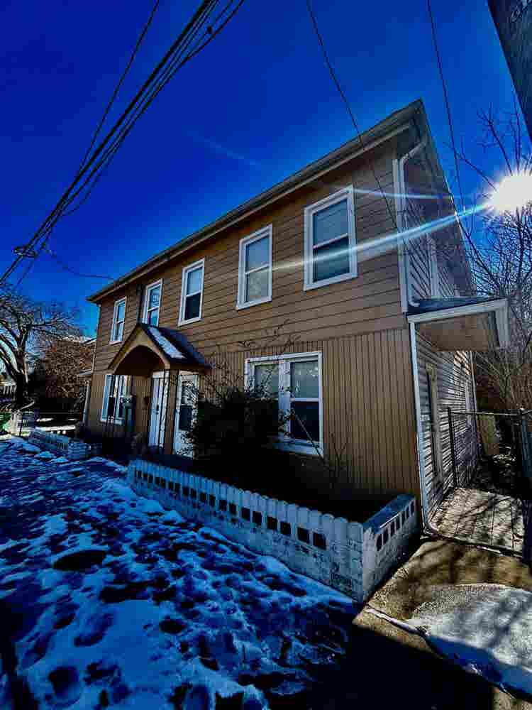 1 BR in Petersburg