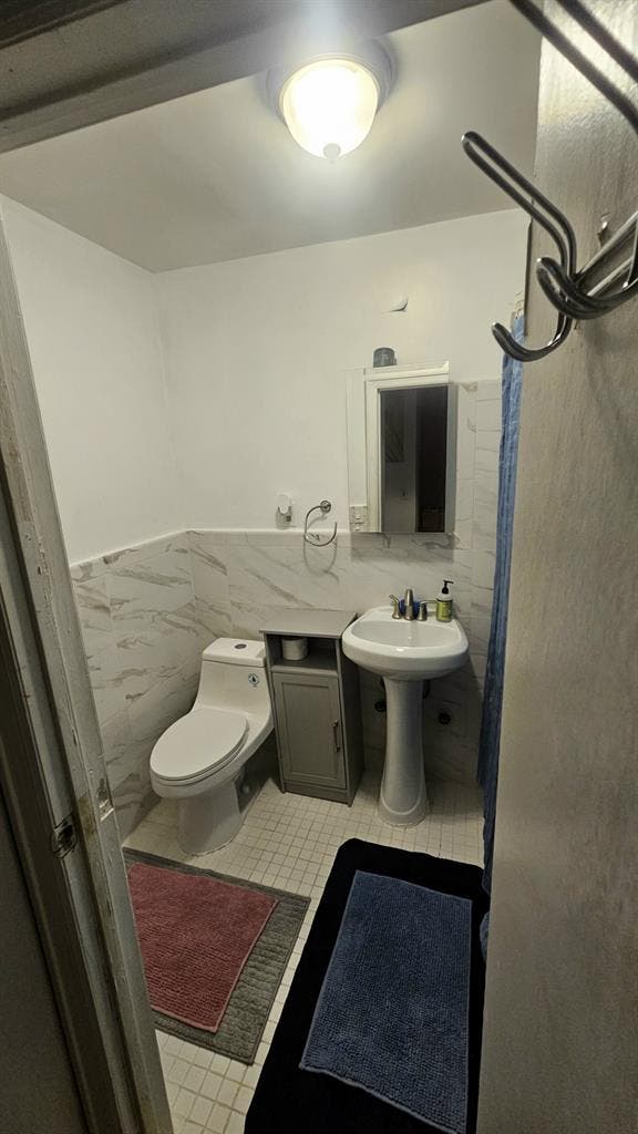 Large Room for Rent
