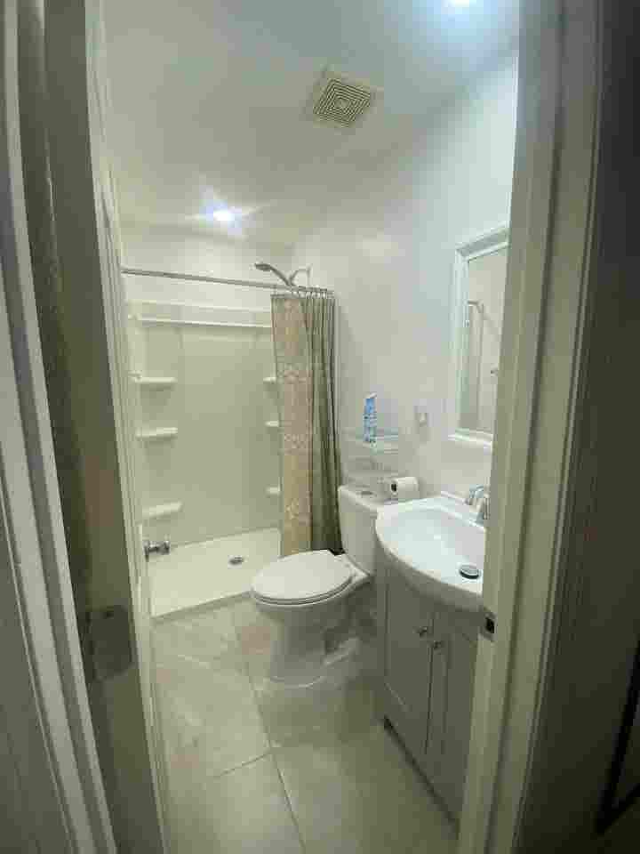 Private Entry Furnished Room