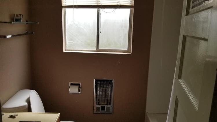Furnished bed shared bath & kitchen