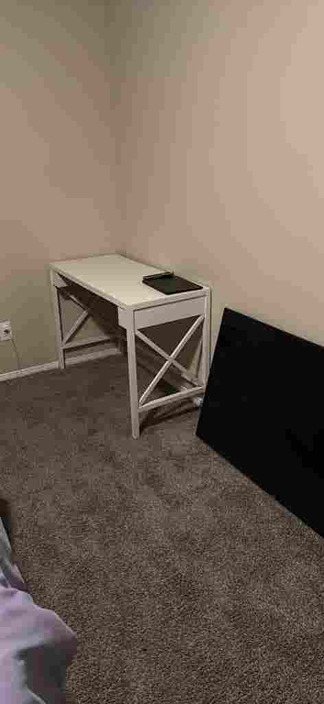 1 BEDROOM ROOM 4 RENT