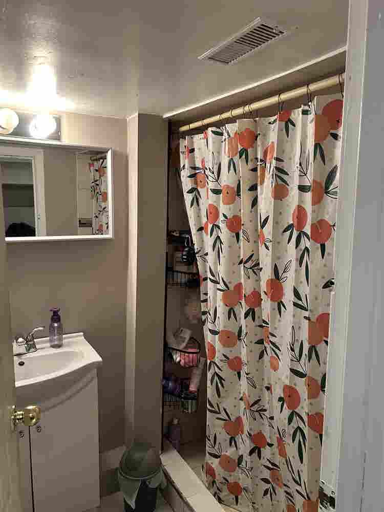 Room Available Nov