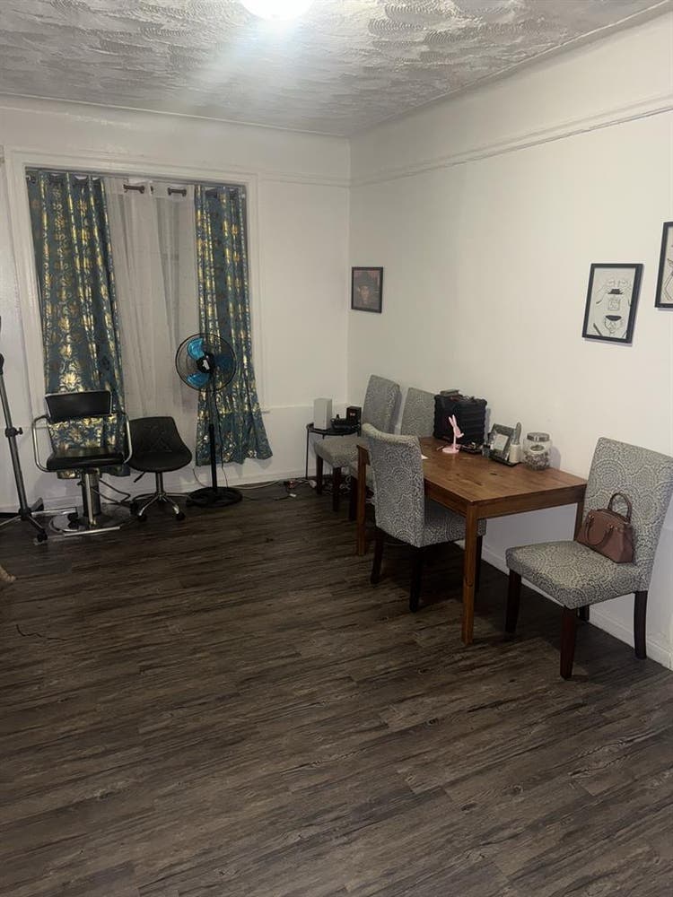 Large Room Available In South Bronx