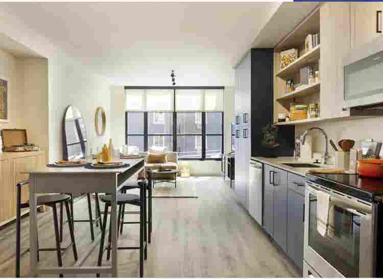 Luxury Apt at penn state