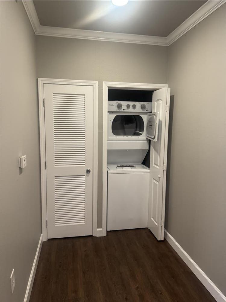 Lookin for a reliable roommate