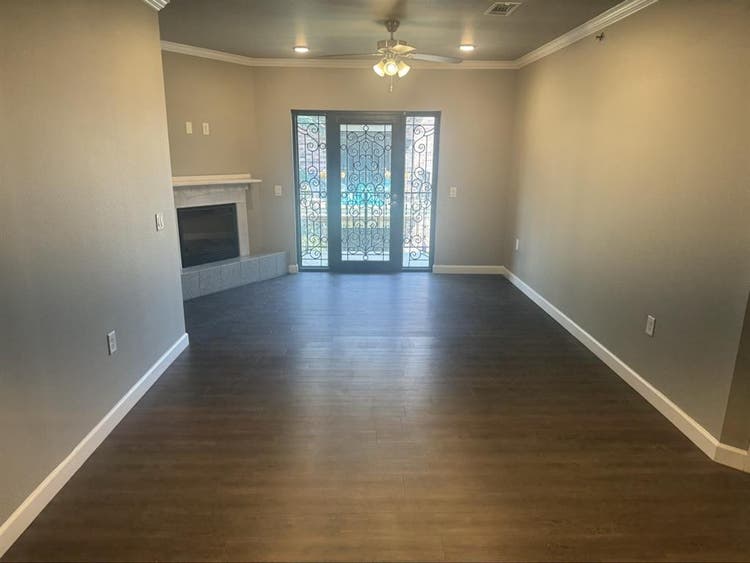 Lookin for a reliable roommate