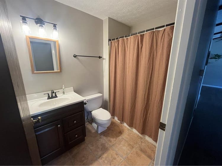 Private room for rent