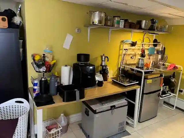 Basement Apartment Private.