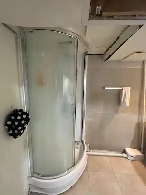 Basement Apartment Private.