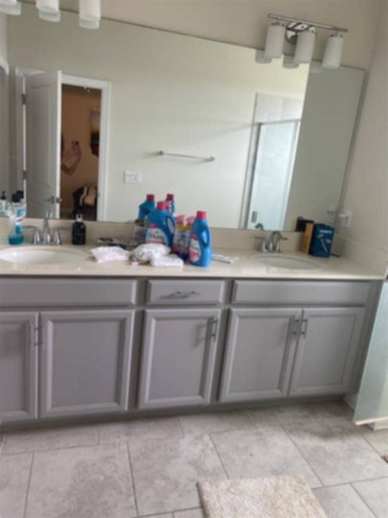 Chill Room | Pet &  Friendly 🌈