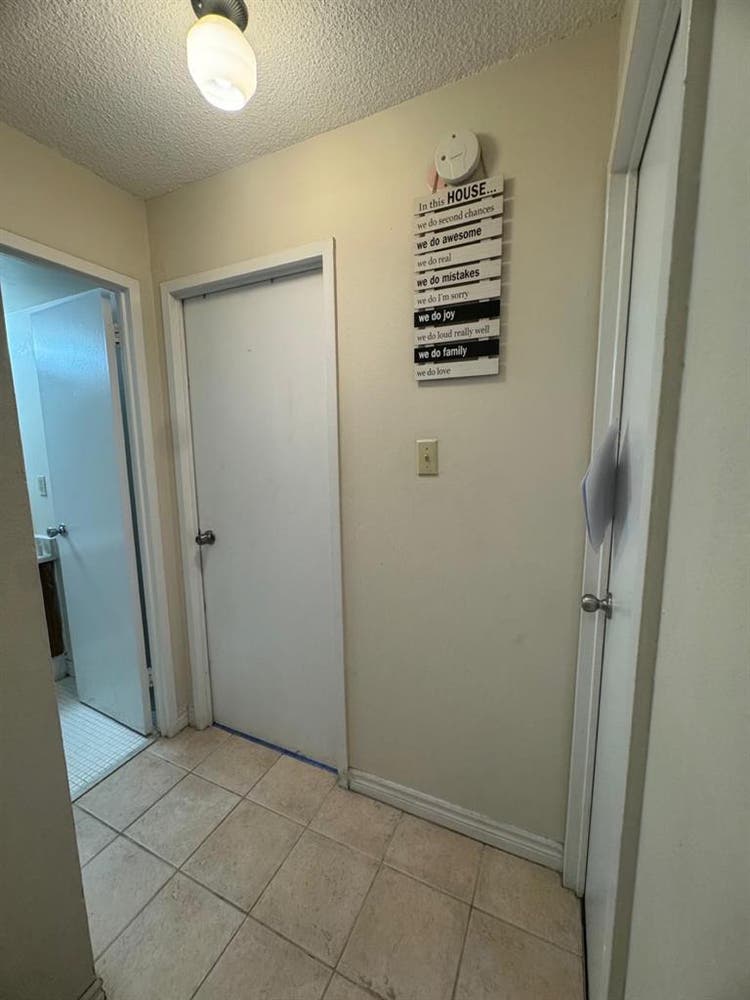 PRIVATE ROOM FOR RENT