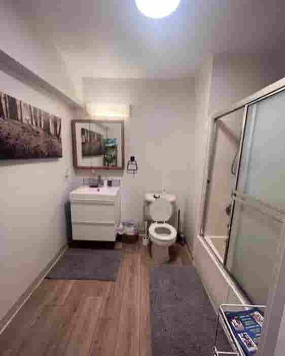 Room for Rent HOLLYWOOD