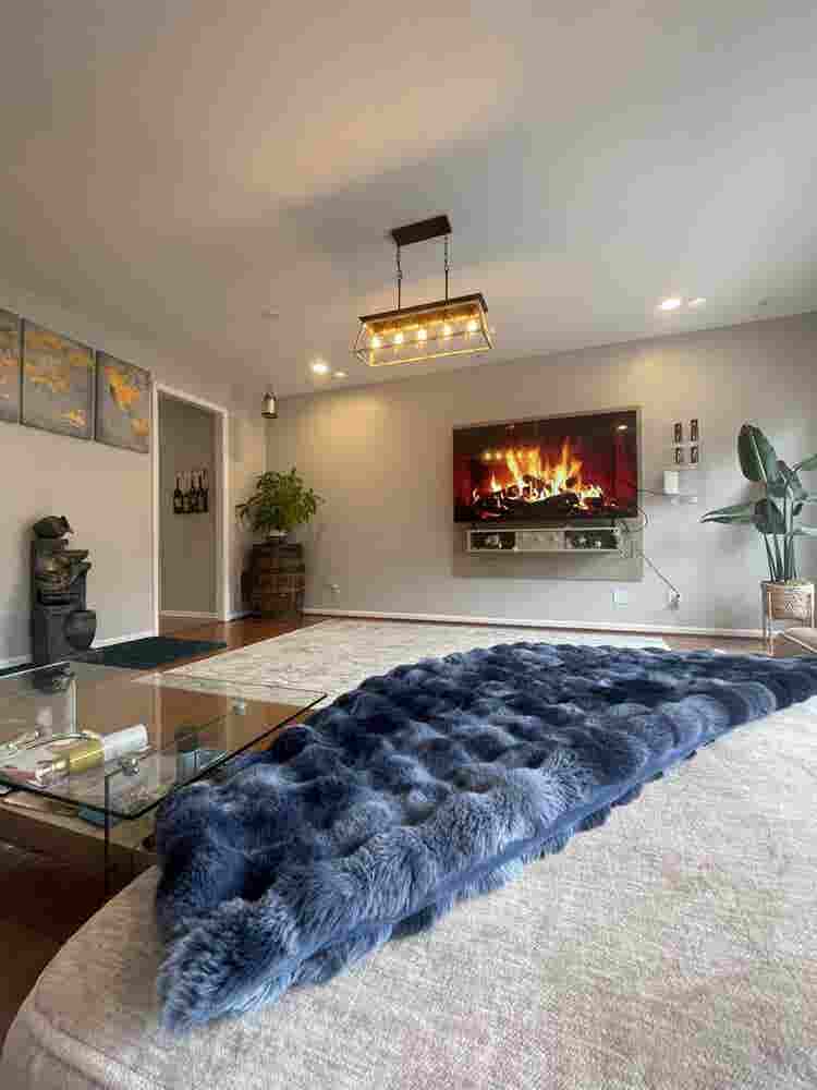 Private Bedroom/Bathroom