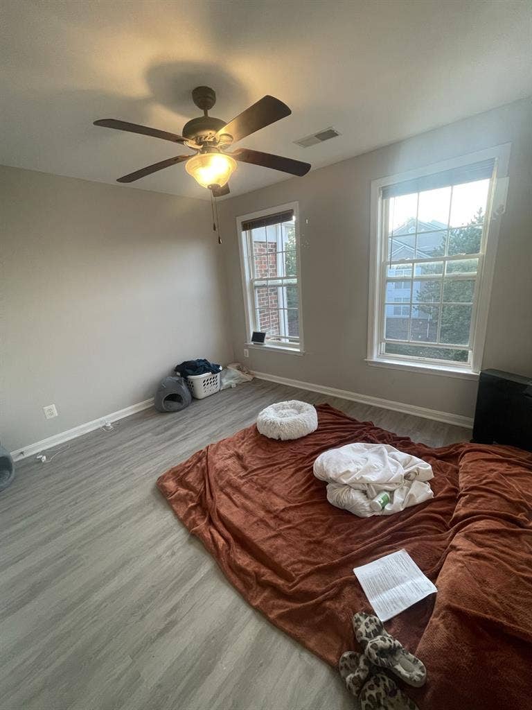 Private Bedroom/Bathroom