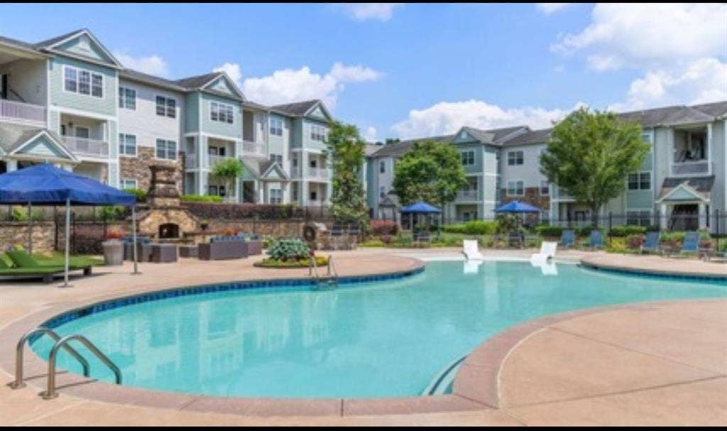 1 bedroom apartment