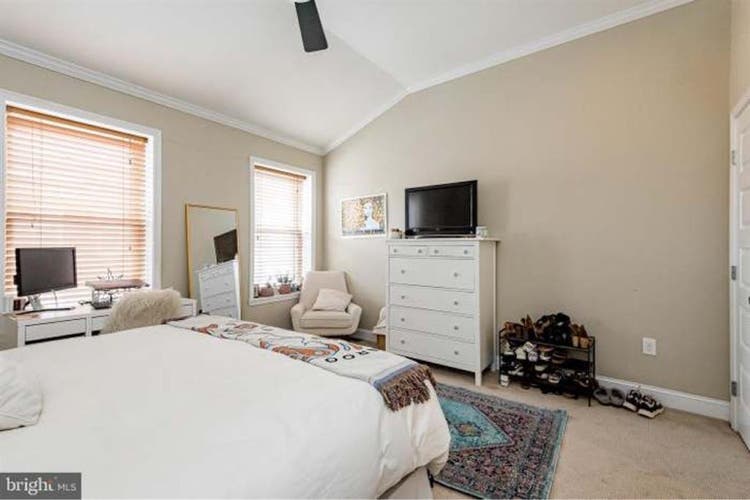 Fed Hill room sublet!!!