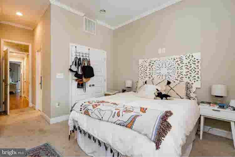 Fed Hill room sublet!!!