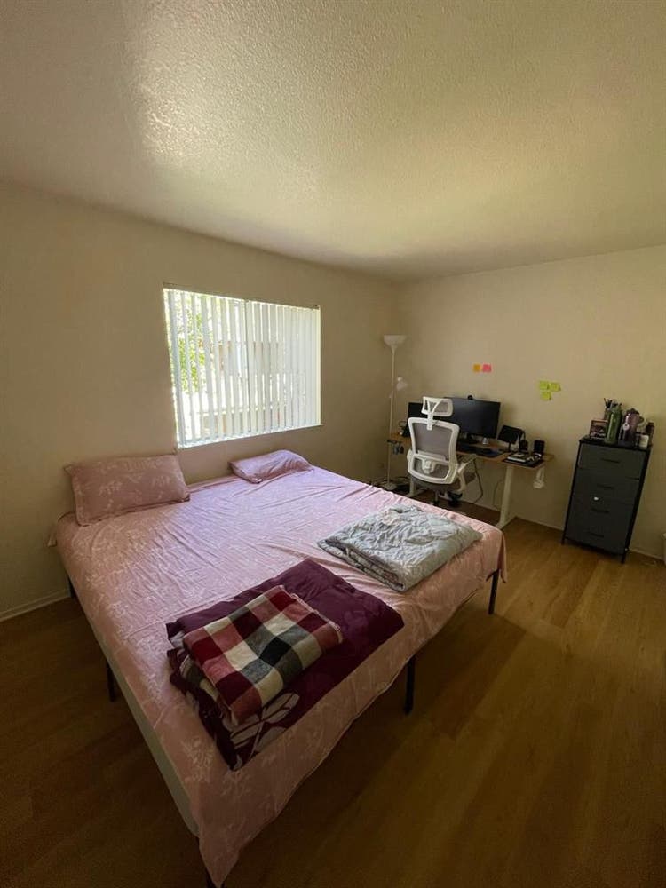 Spacious  bath available