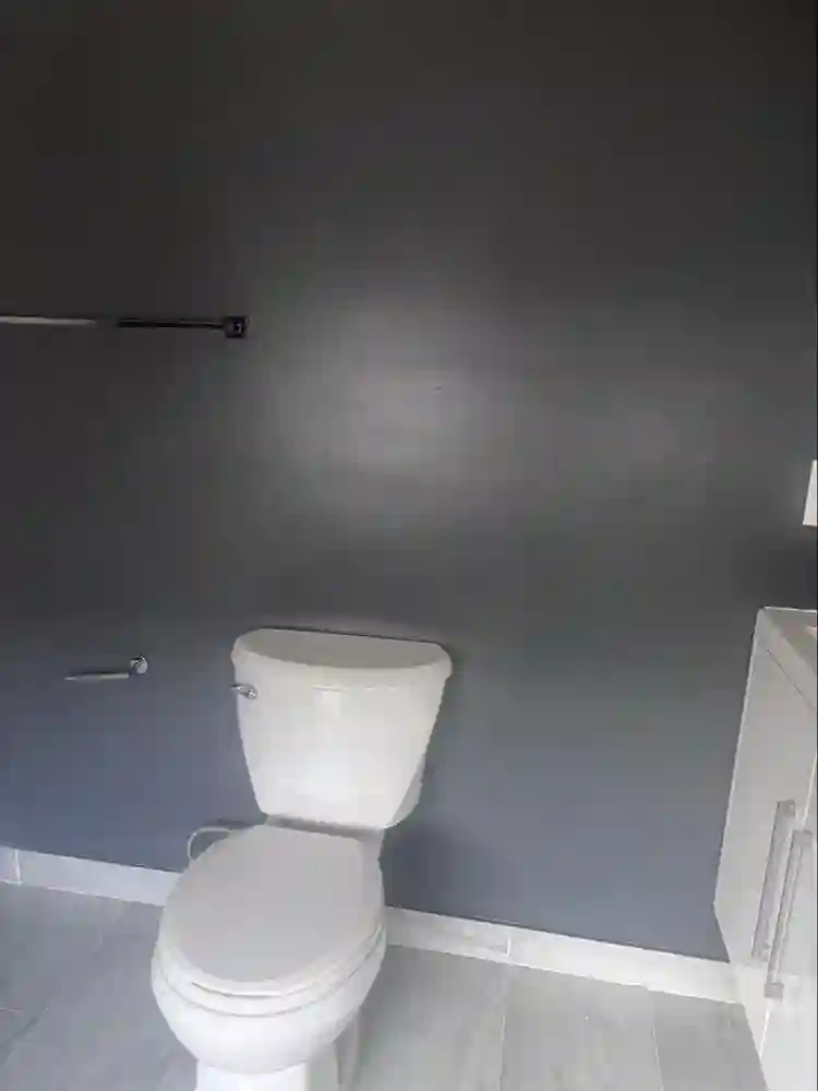 Room for working couples Midtown.