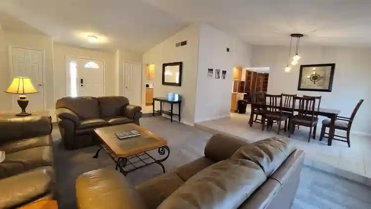 Private Spacious Room!