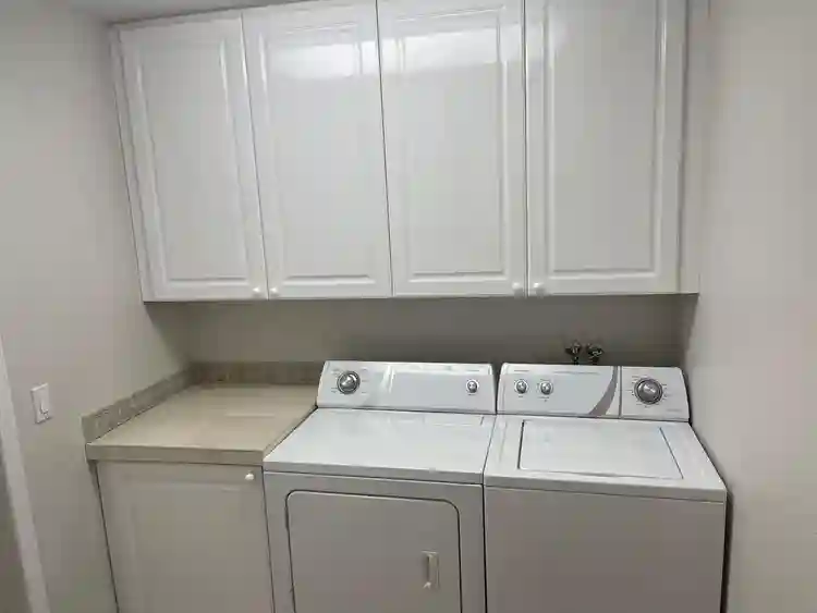 Private Spacious Room!