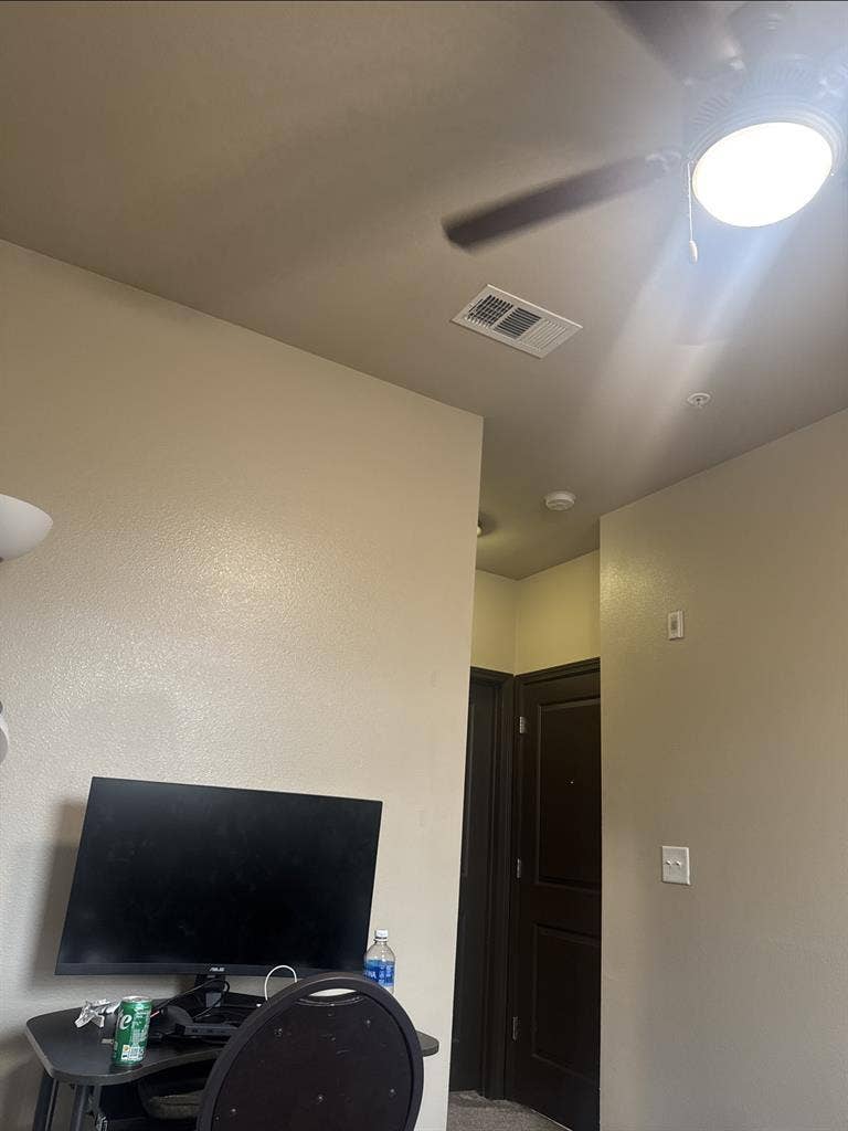 Subleasing apartment