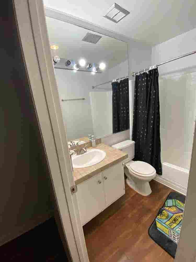 bath apartment