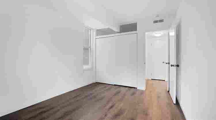 Large Private Room in Laguna Beach
