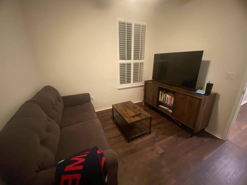 2 Bedrooms and private for rent