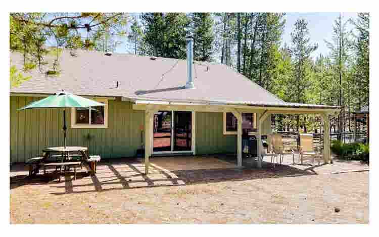 Cute room for rent in Sun River