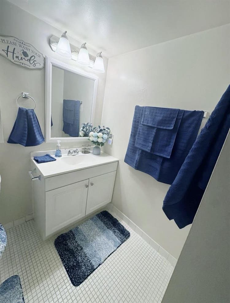 Furnished room available