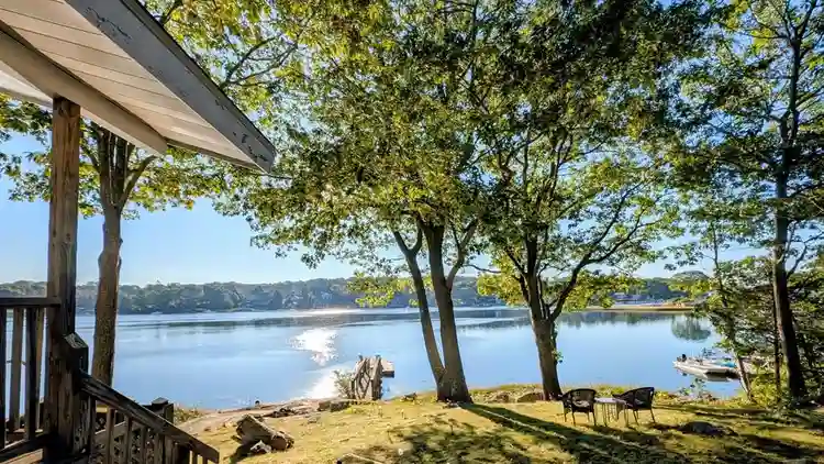 Seeking the Right Housemate