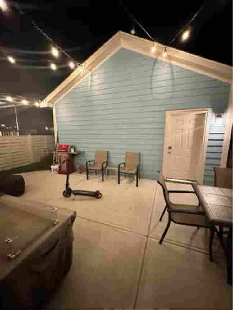 Furnished Room