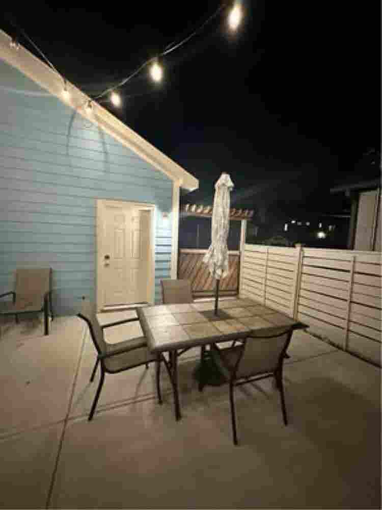 Furnished Room